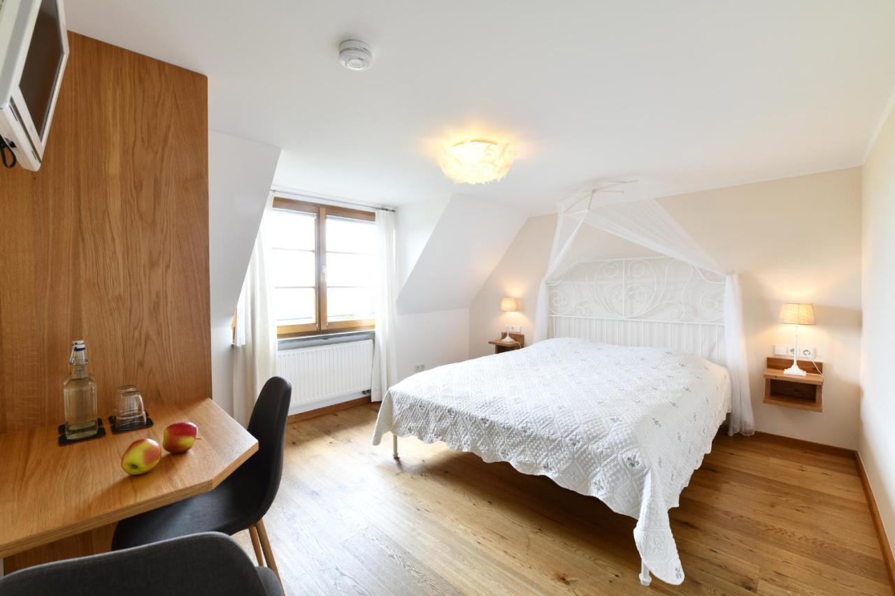 Hotel Montfort-Schloessle Lindau  Kültér fotó